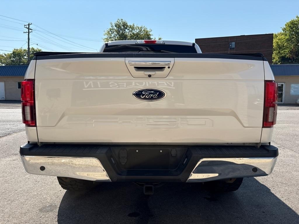 Ford F-150 4WD SuperCrew 145" Lariat 2019