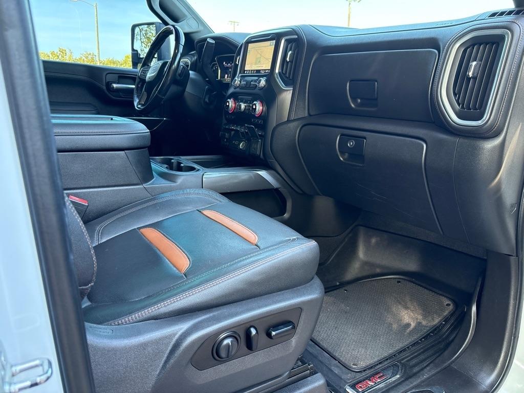 GMC Sierra 2500HD 4WD Crew Cab 159" AT4 2021