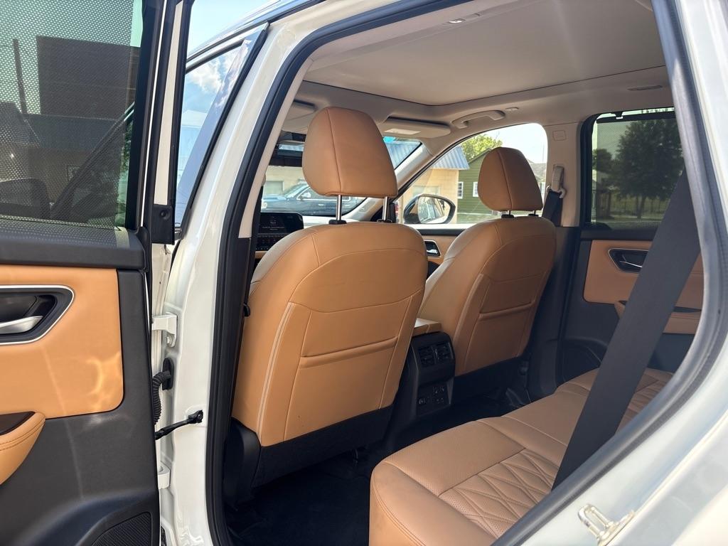 Nissan Rogue AWD Platinum 2023