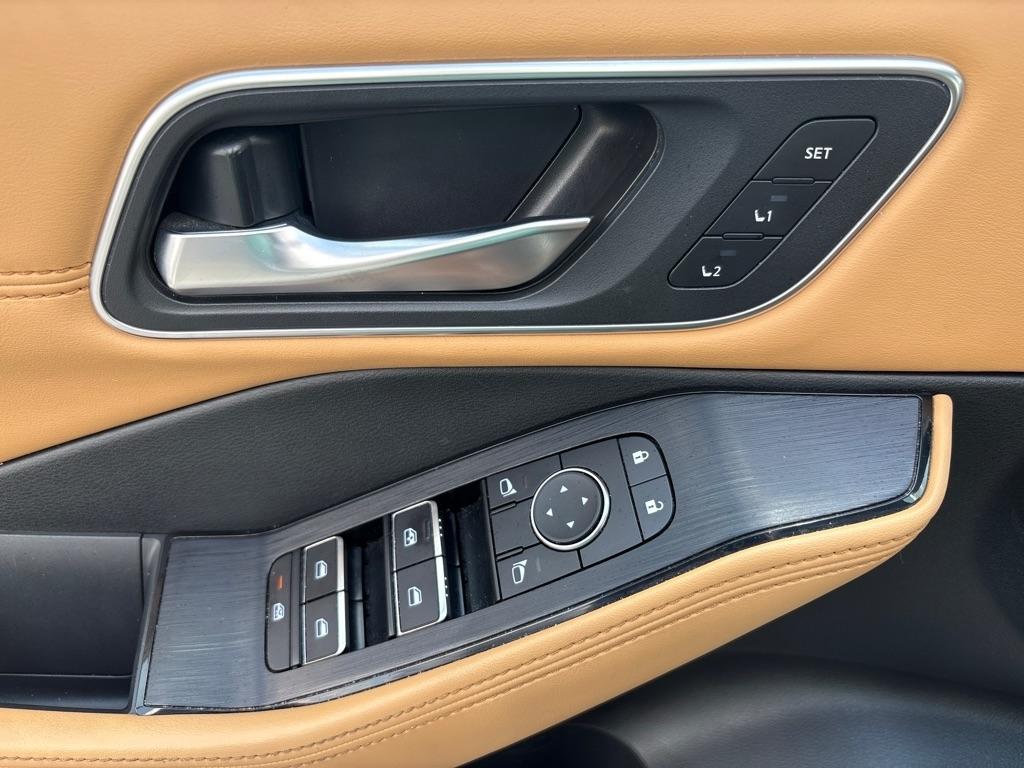 Nissan Rogue AWD Platinum 2023