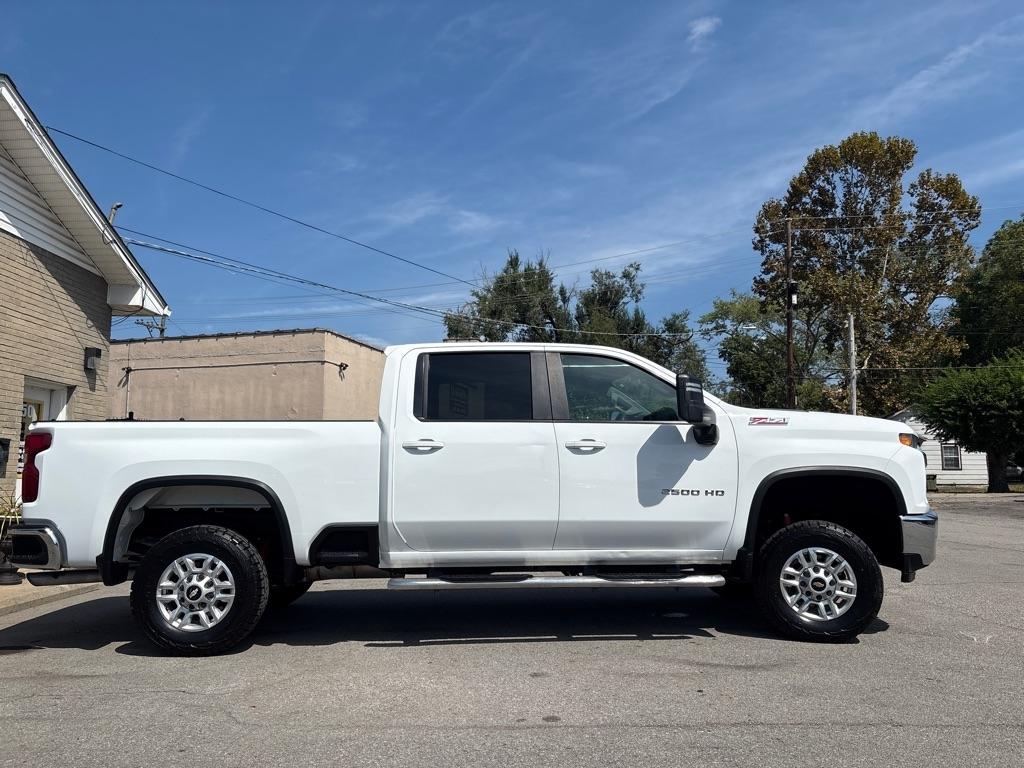 Chevrolet Silverado 2500HD 4WD Crew Cab 159" LT 2021