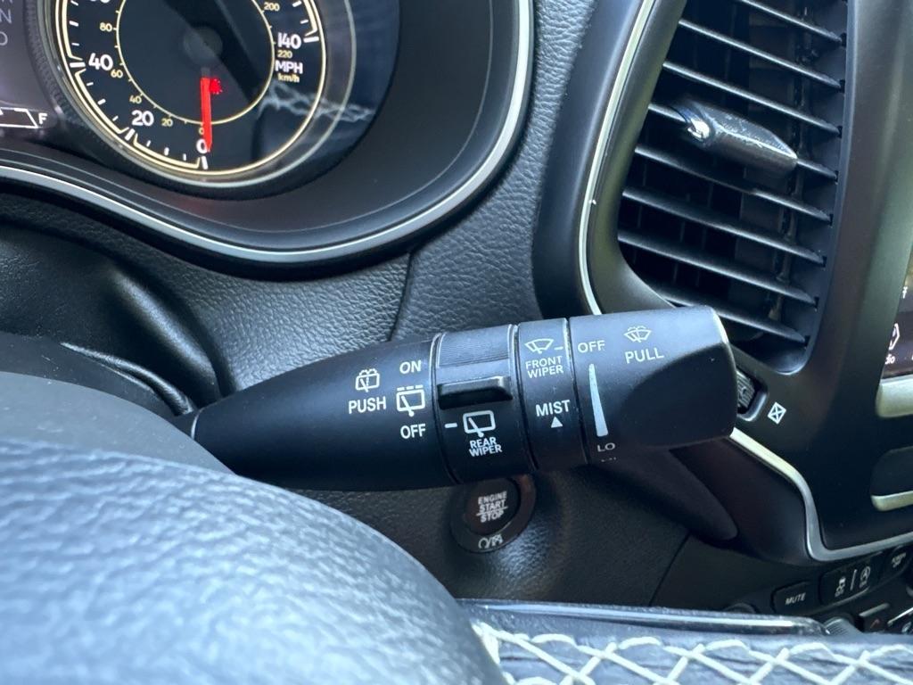 Jeep Cherokee 80th Anniversary FWD 2021