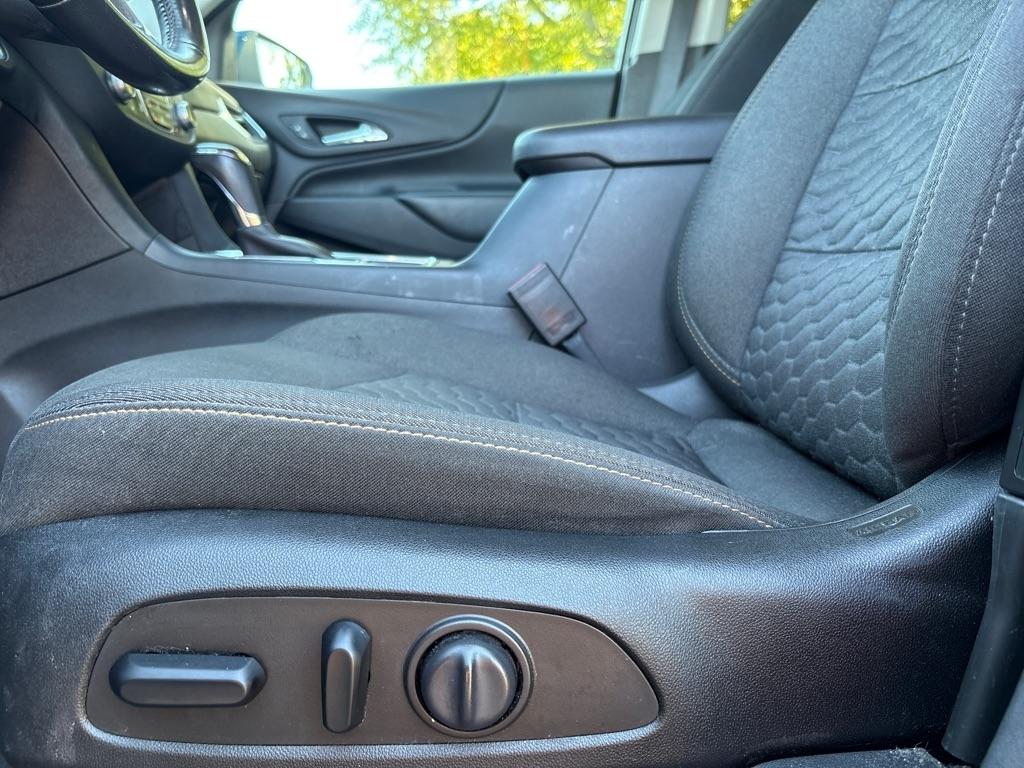 Chevrolet Equinox FWD 4dr LT w/2FL 2019
