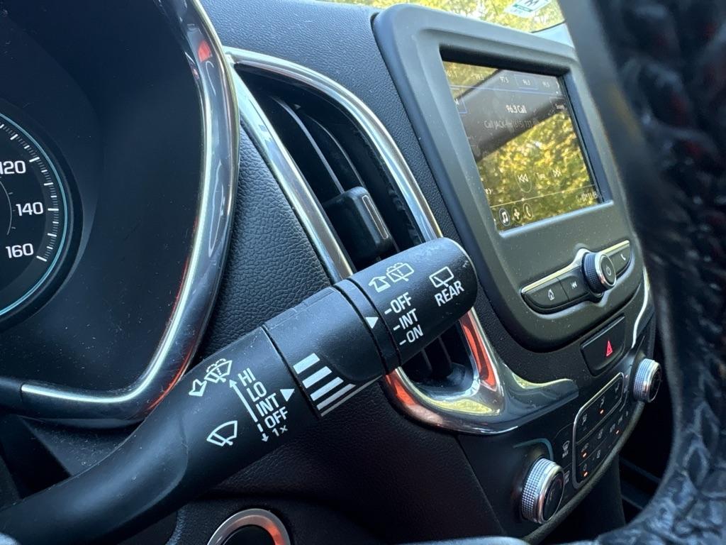 Chevrolet Equinox FWD 4dr LT w/2FL 2019