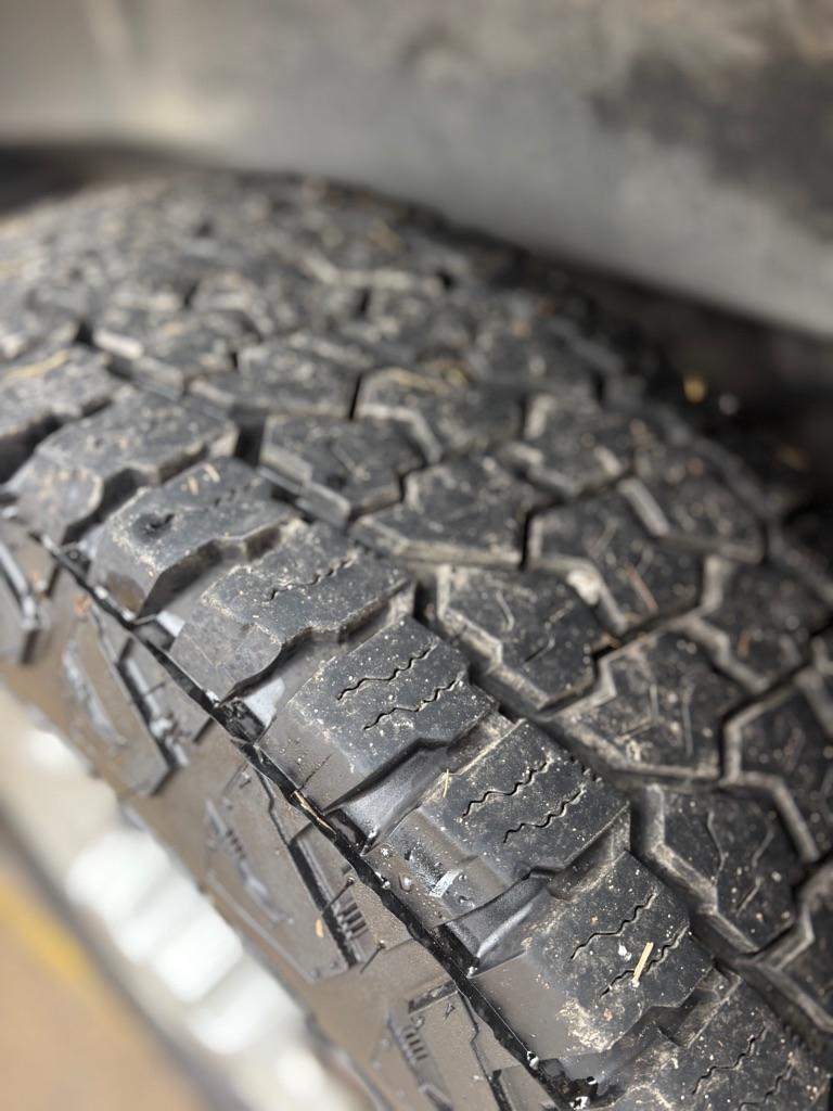 Chevrolet Express Cargo Van RWD 2500 135" 2018