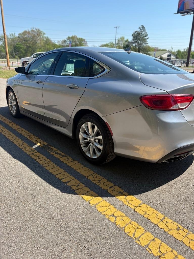 Chrysler 200 4dr Sdn C FWD 2015