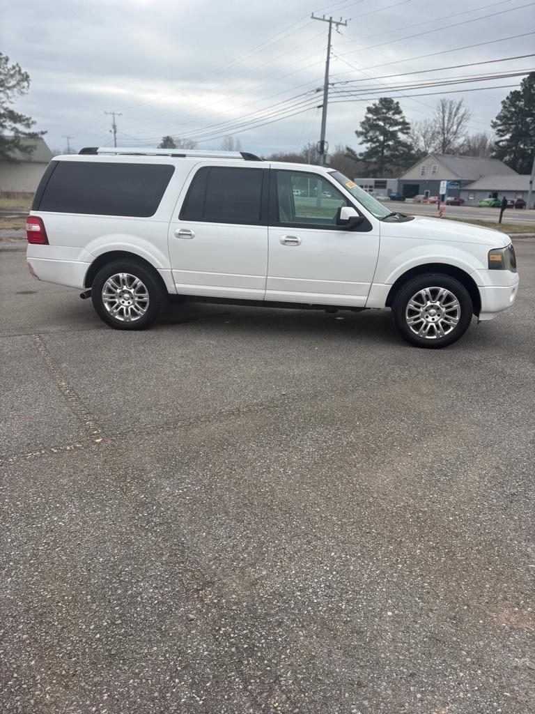 Ford Expedition EL 2WD 4dr Limited 2011