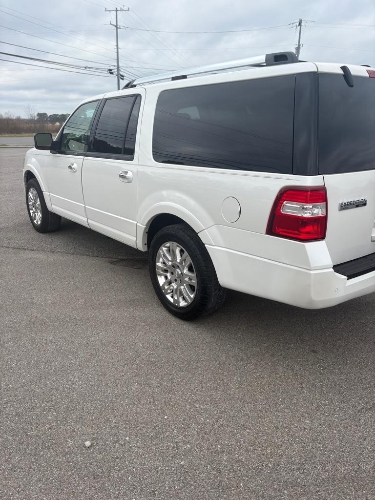 Ford Expedition EL 2WD 4dr Limited 2011