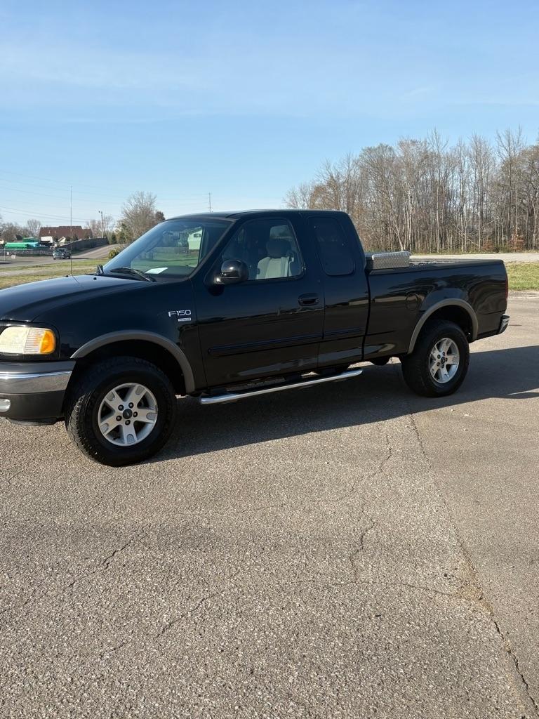 Ford F-150 Supercab 139" XLT Heritage 4WD 2003