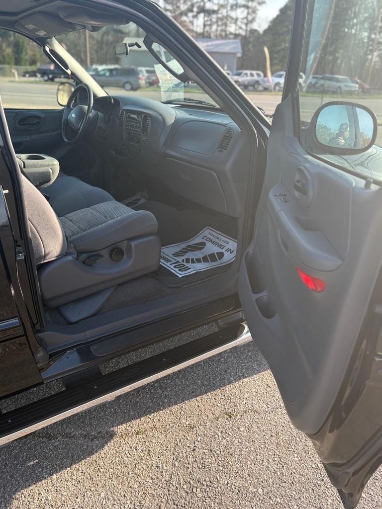 Ford F-150 Supercab 139" XLT Heritage 4WD 2003