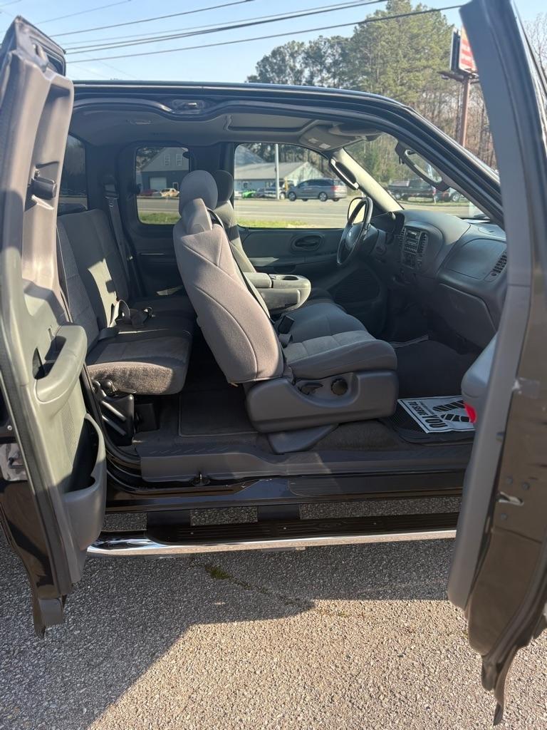 Ford F-150 Supercab 139" XLT Heritage 4WD 2003