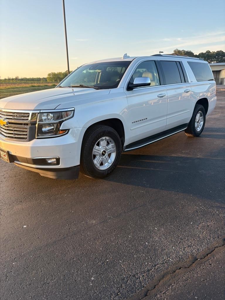 Chevrolet Suburban 4WD 4dr 1500 LTZ 2016