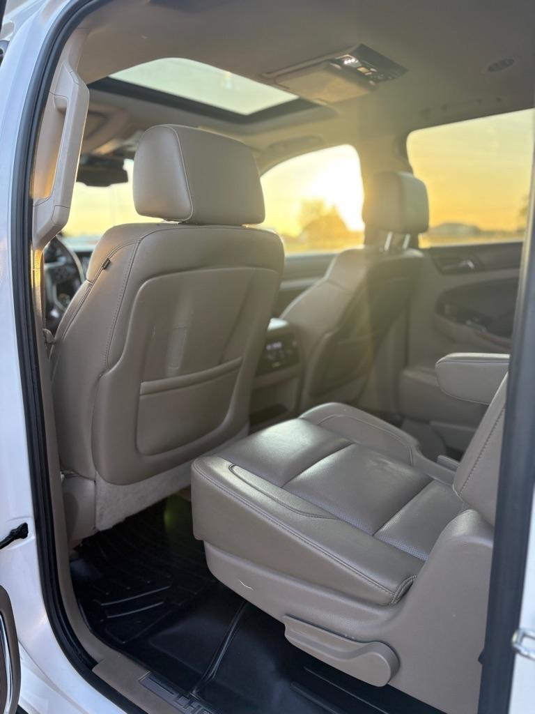 Chevrolet Suburban 4WD 4dr 1500 LTZ 2016