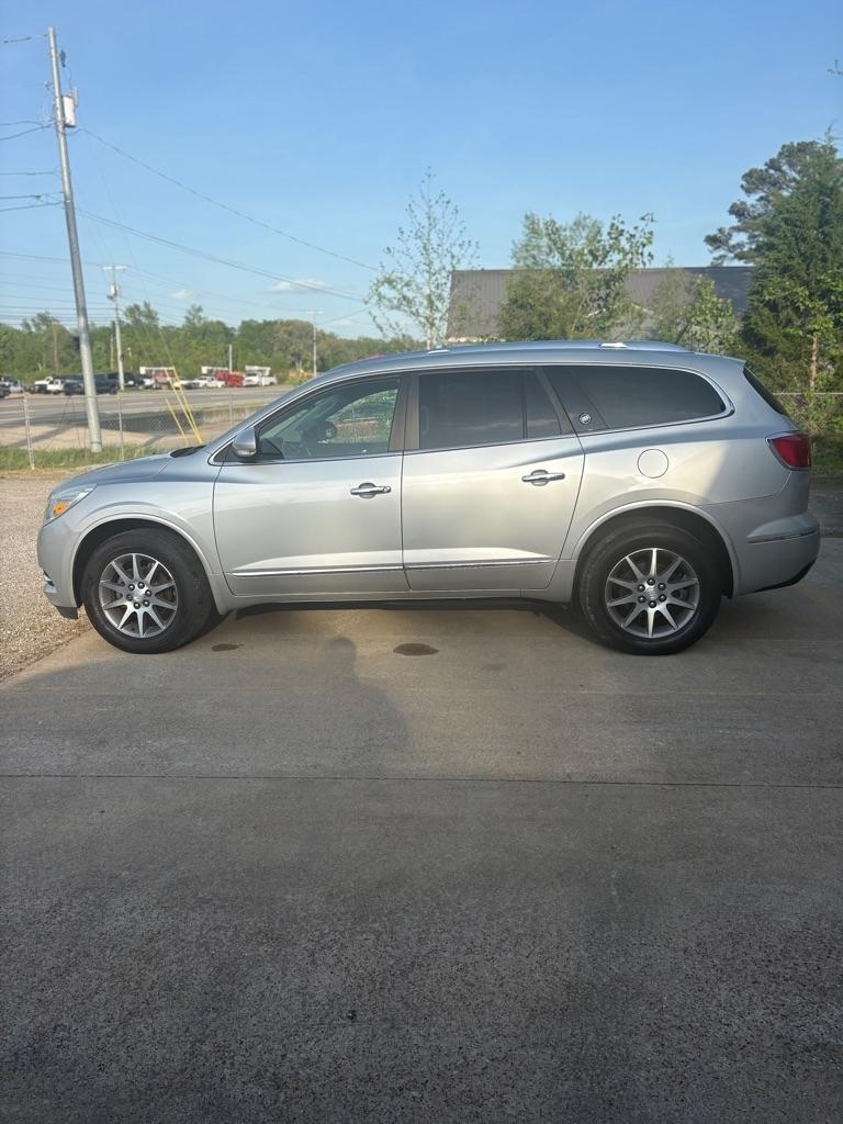 Buick Enclave AWD 4dr Leather 2016
