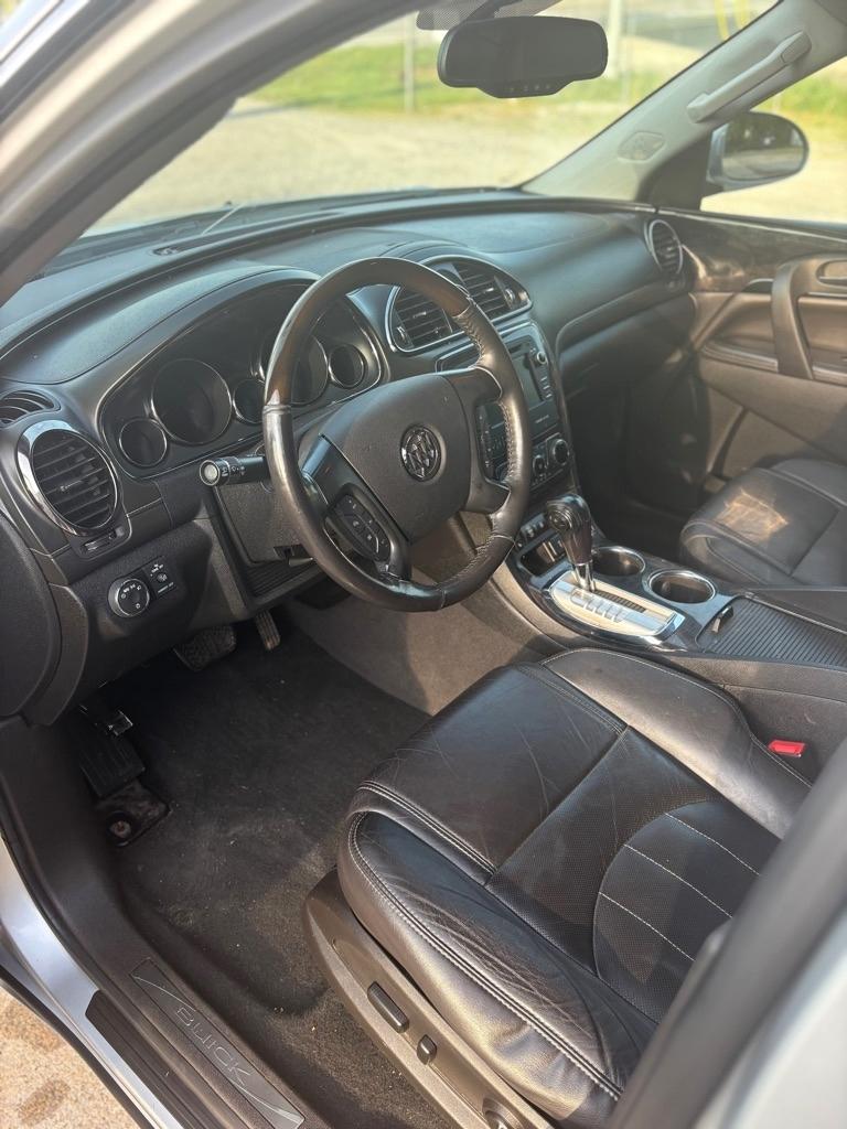 Buick Enclave AWD 4dr Leather 2016