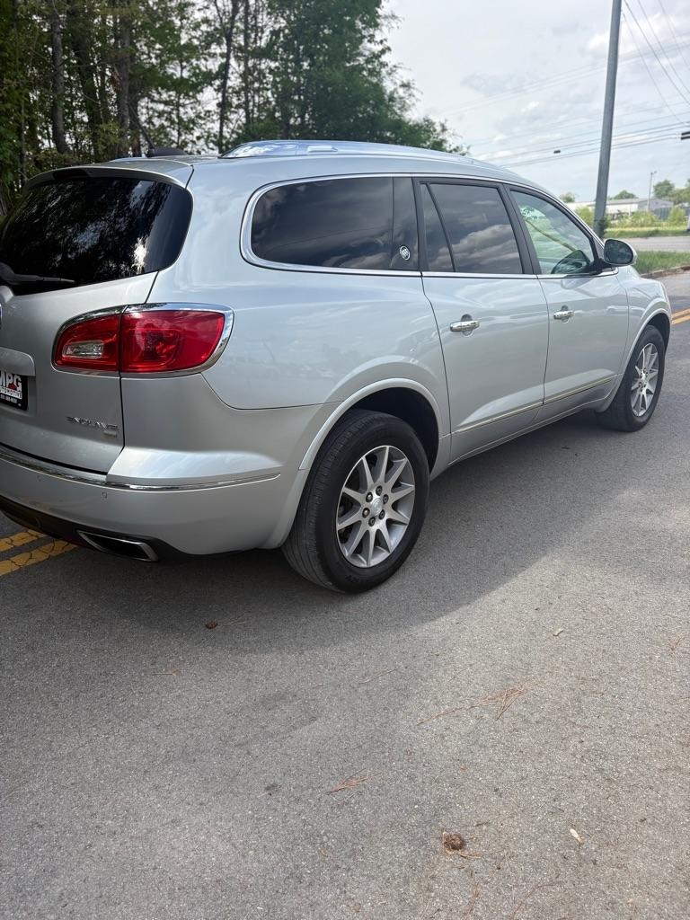 Buick Enclave AWD 4dr Leather 2016