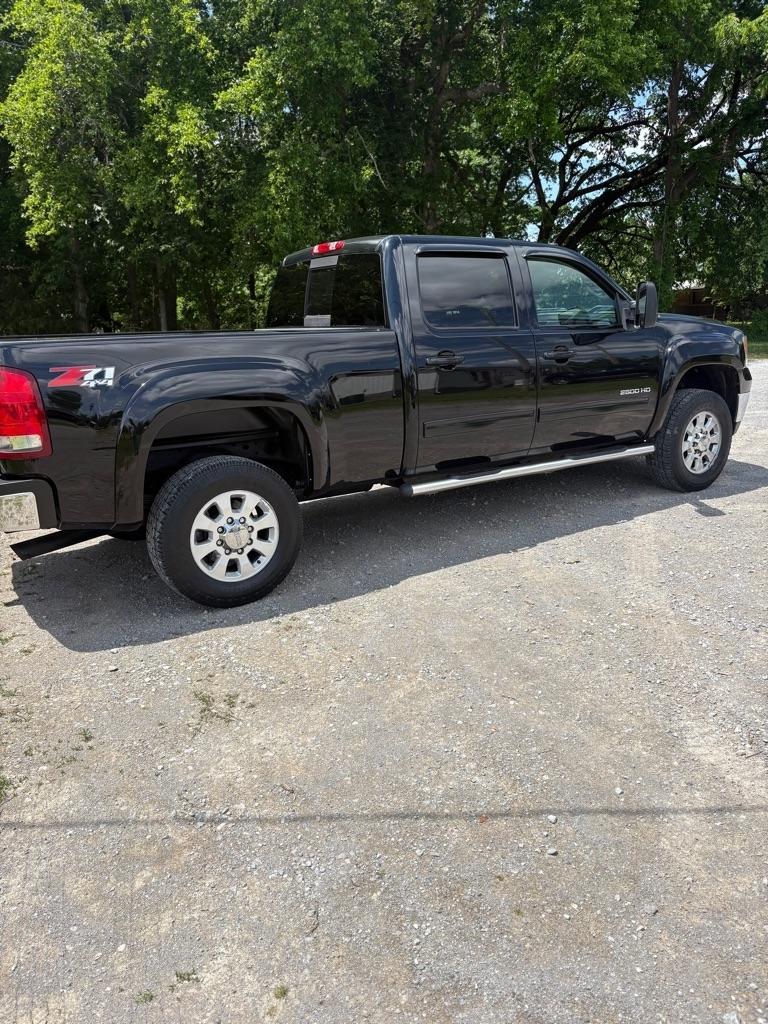 GMC Sierra 2500HD 4WD Crew Cab 153.7" SLT 2011