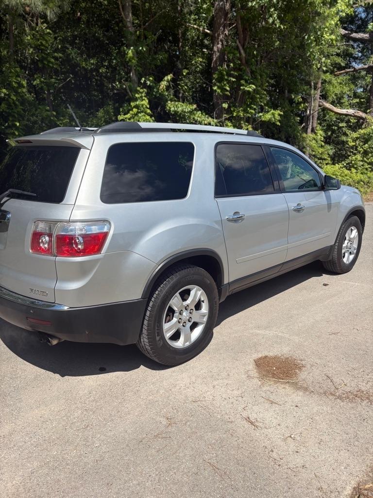 GMC Acadia AWD 4dr SLE 2012