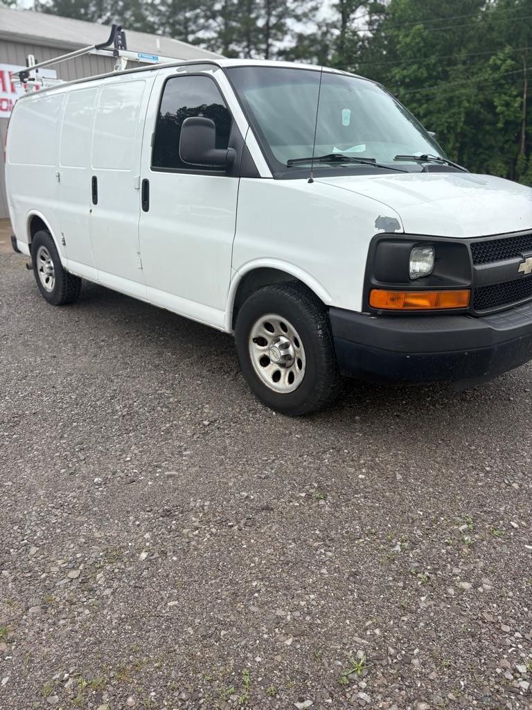 2012 Chevrolet Express 1500 Work Van's photo