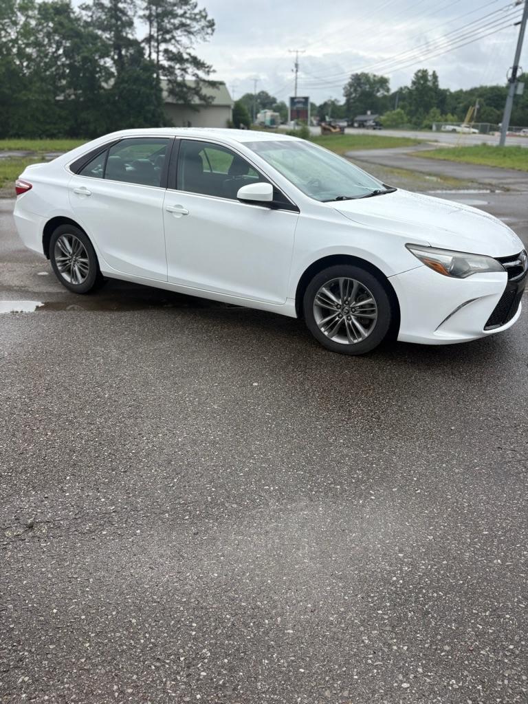 2017 Toyota Camry XLE Auto (Natl)
