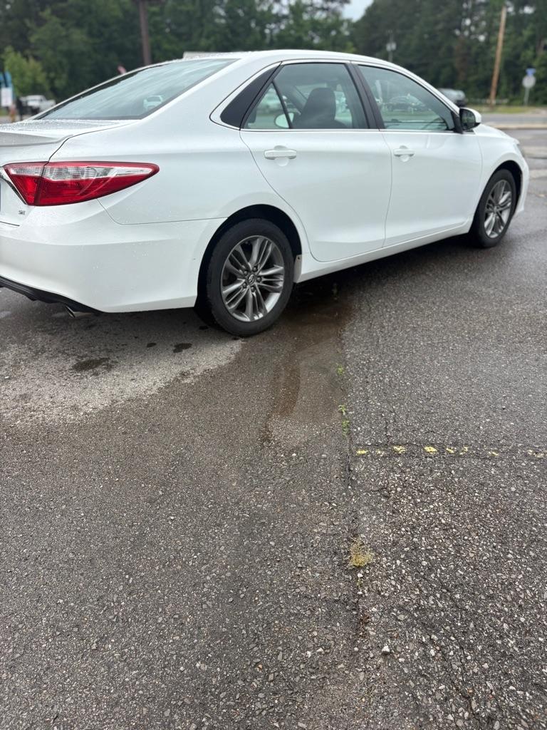Toyota Camry XLE Auto (Natl) 2017