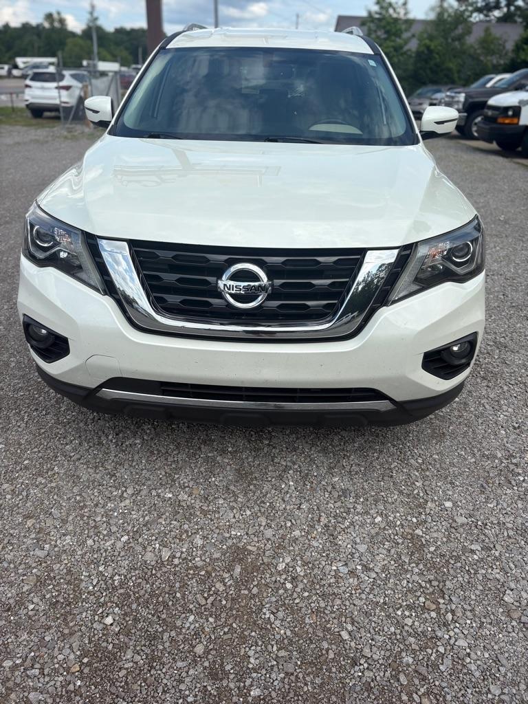 Nissan Pathfinder FWD SV 2018
