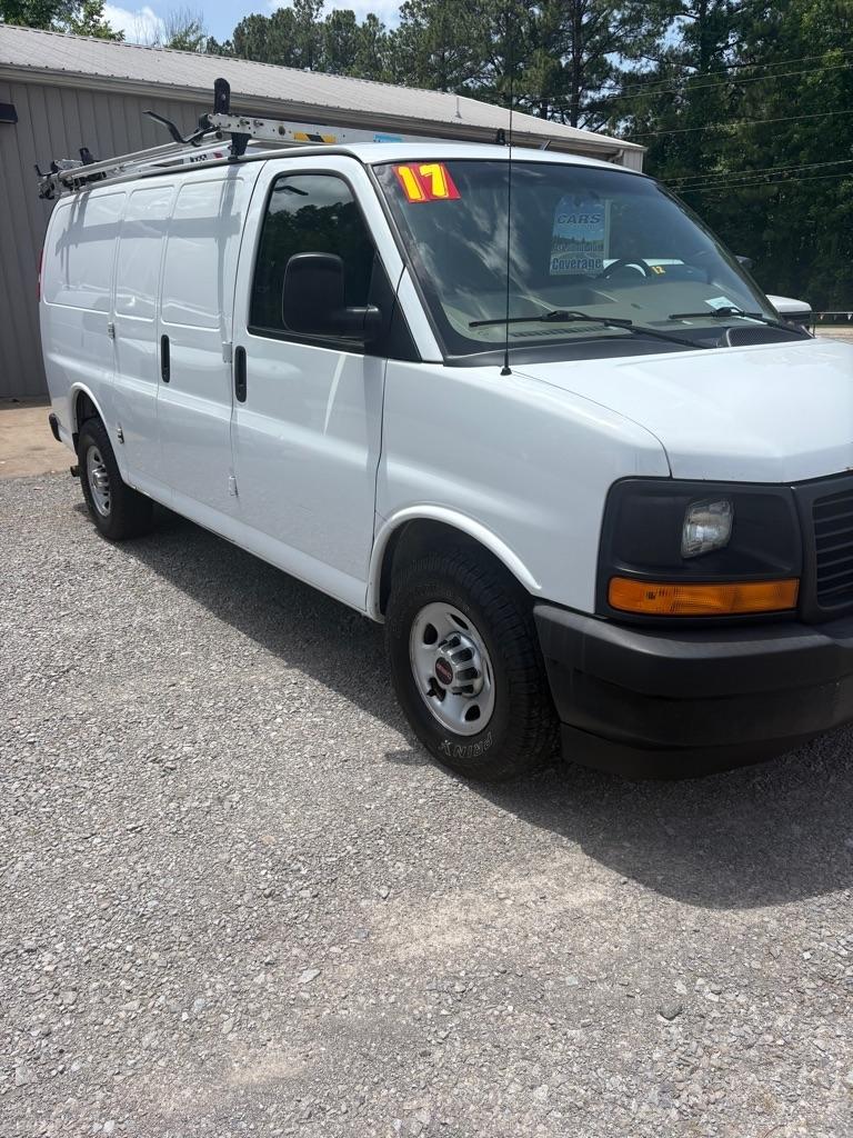 2017 GMC Savana Cargo Van RWD 2500 135"