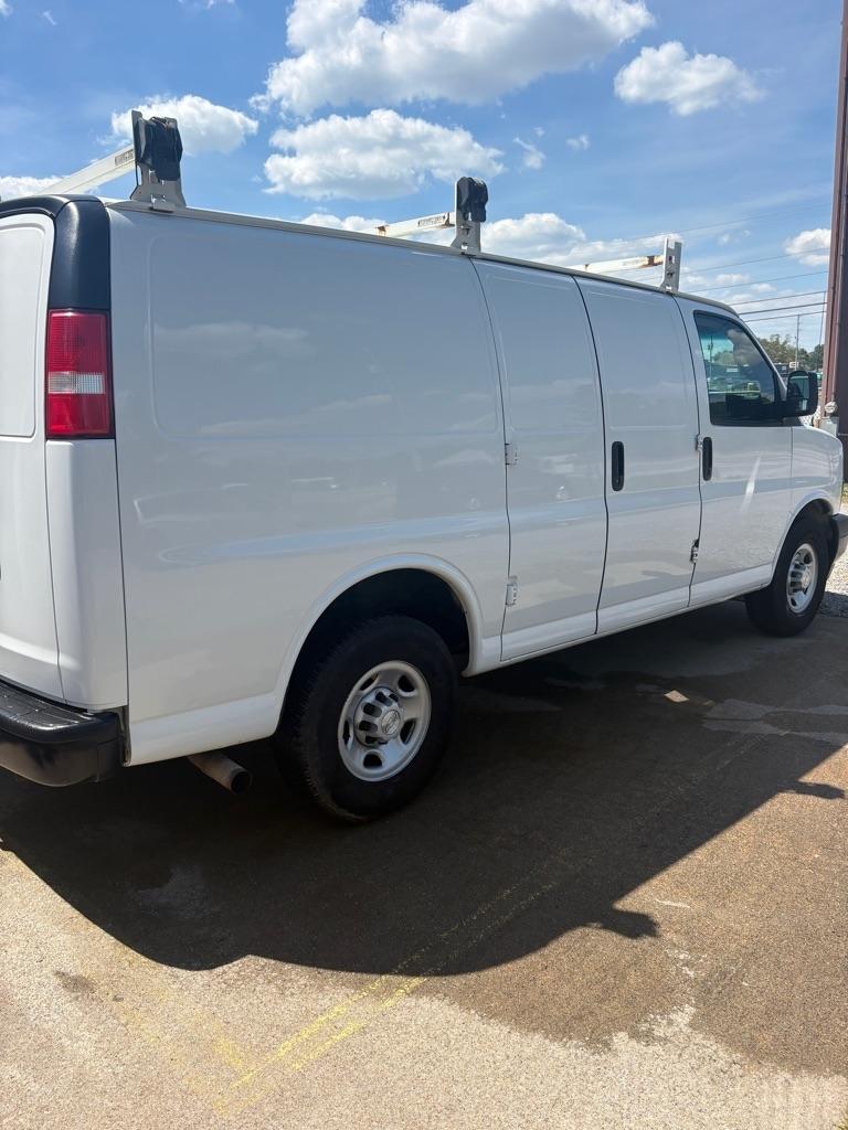 Chevrolet Express Cargo Van RWD 2500 135" 2018
