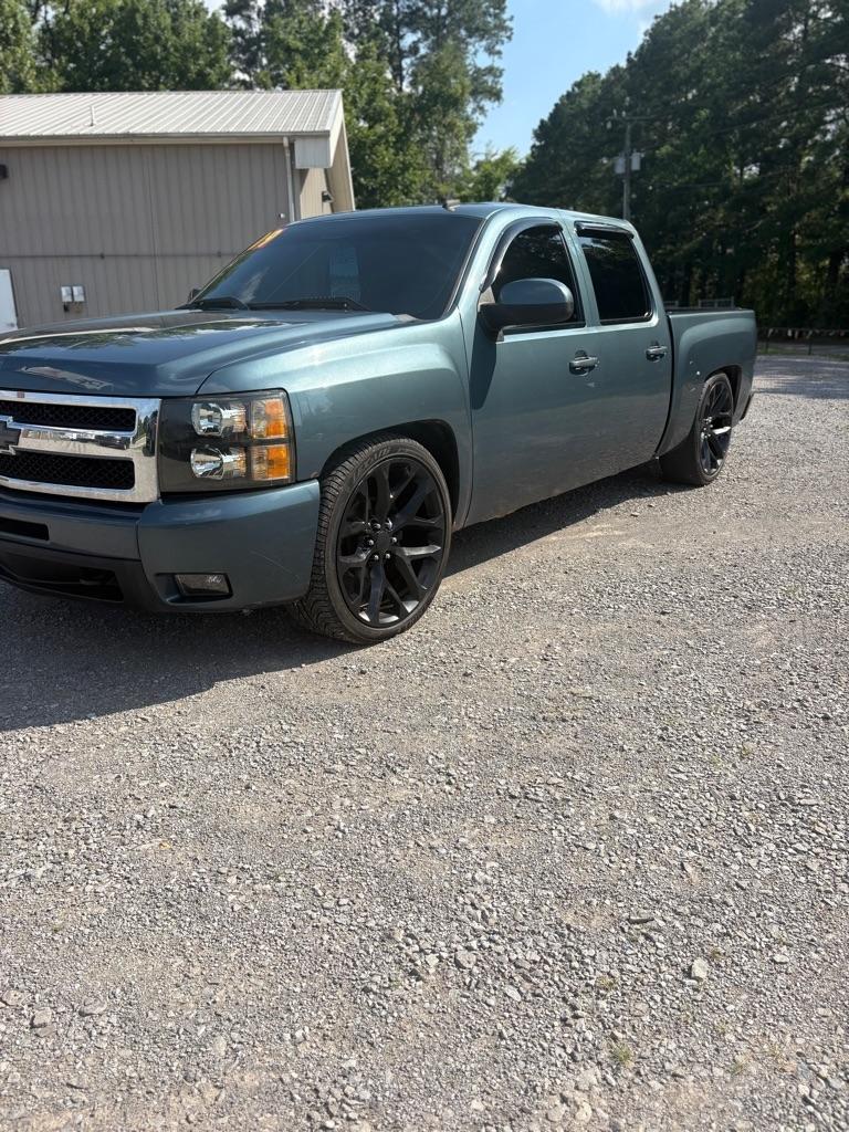 Chevrolet Silverado 1500 4WD Crew Cab 143.5" LTZ 2009