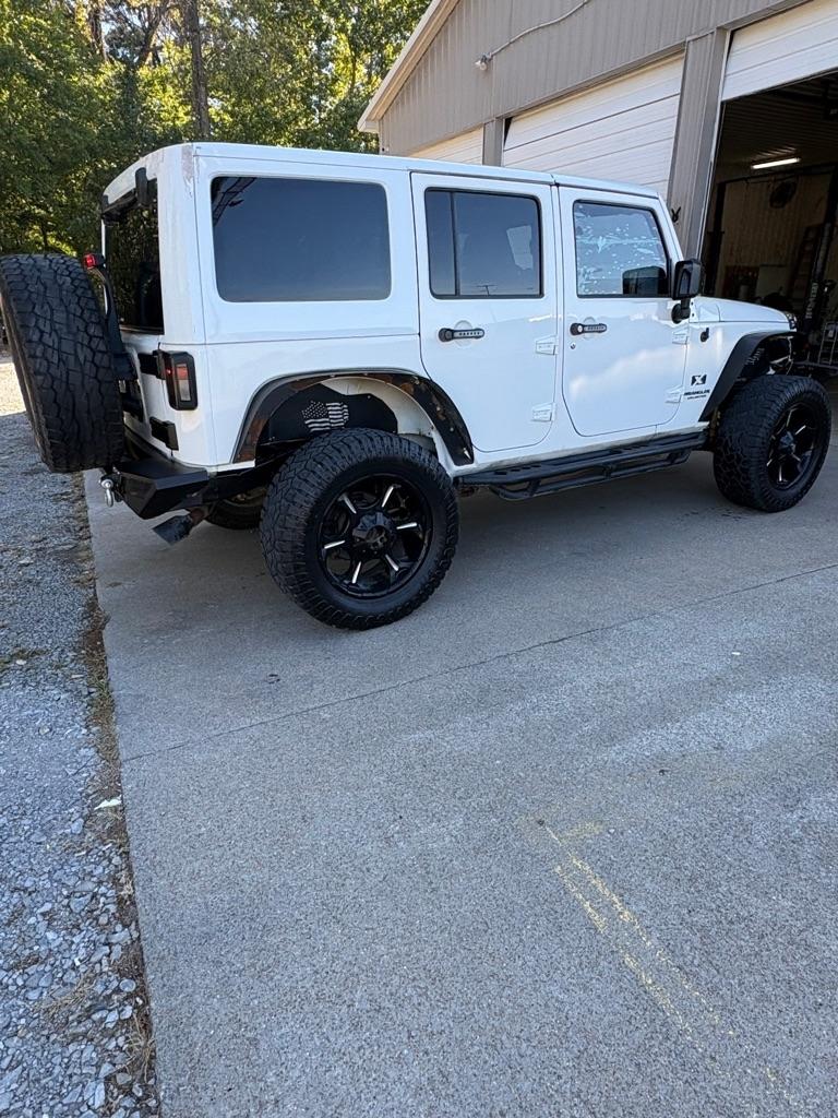 Jeep Wrangler 4WD 4dr Unlimited X 2008