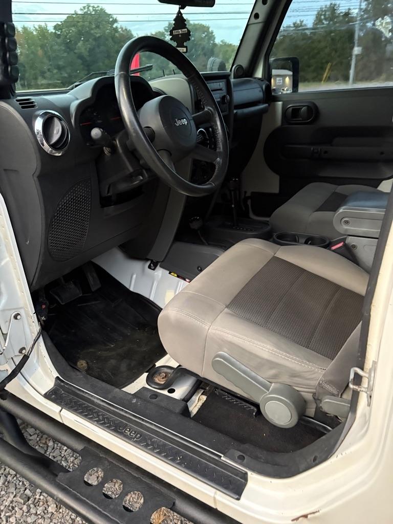 Jeep Wrangler 4WD 4dr Unlimited X 2008