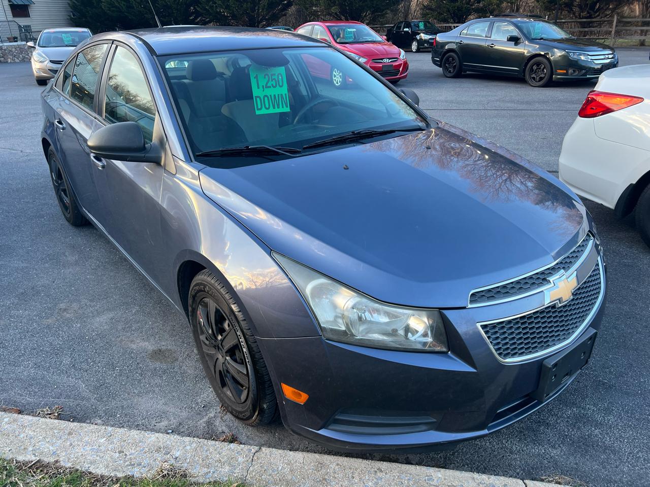 Chevrolet Cruze 4dr Sdn Auto LS 2013