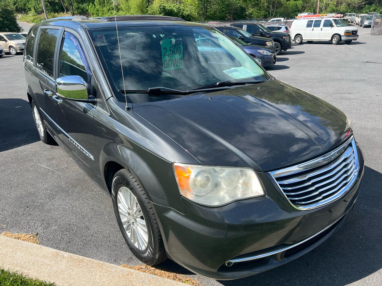 Chrysler Town & Country 4dr Wgn Limited 2012
