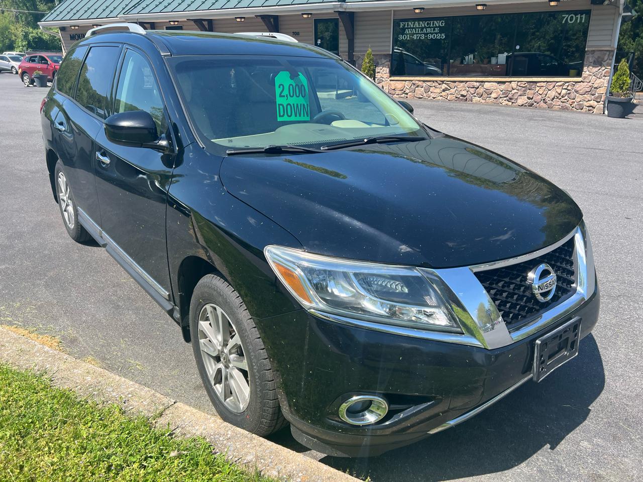 Nissan Pathfinder 4WD 4dr SL 2013
