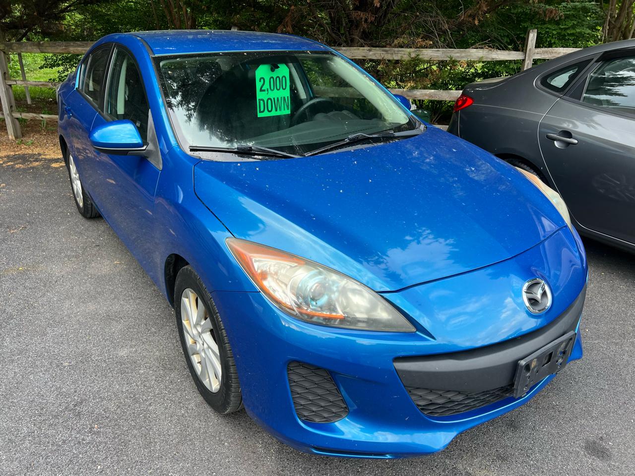 Mazda MAZDA3 4dr Sdn Auto i Touring 2012