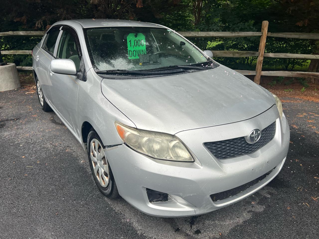 Toyota Corolla 4dr Sdn Man (Natl) 2010