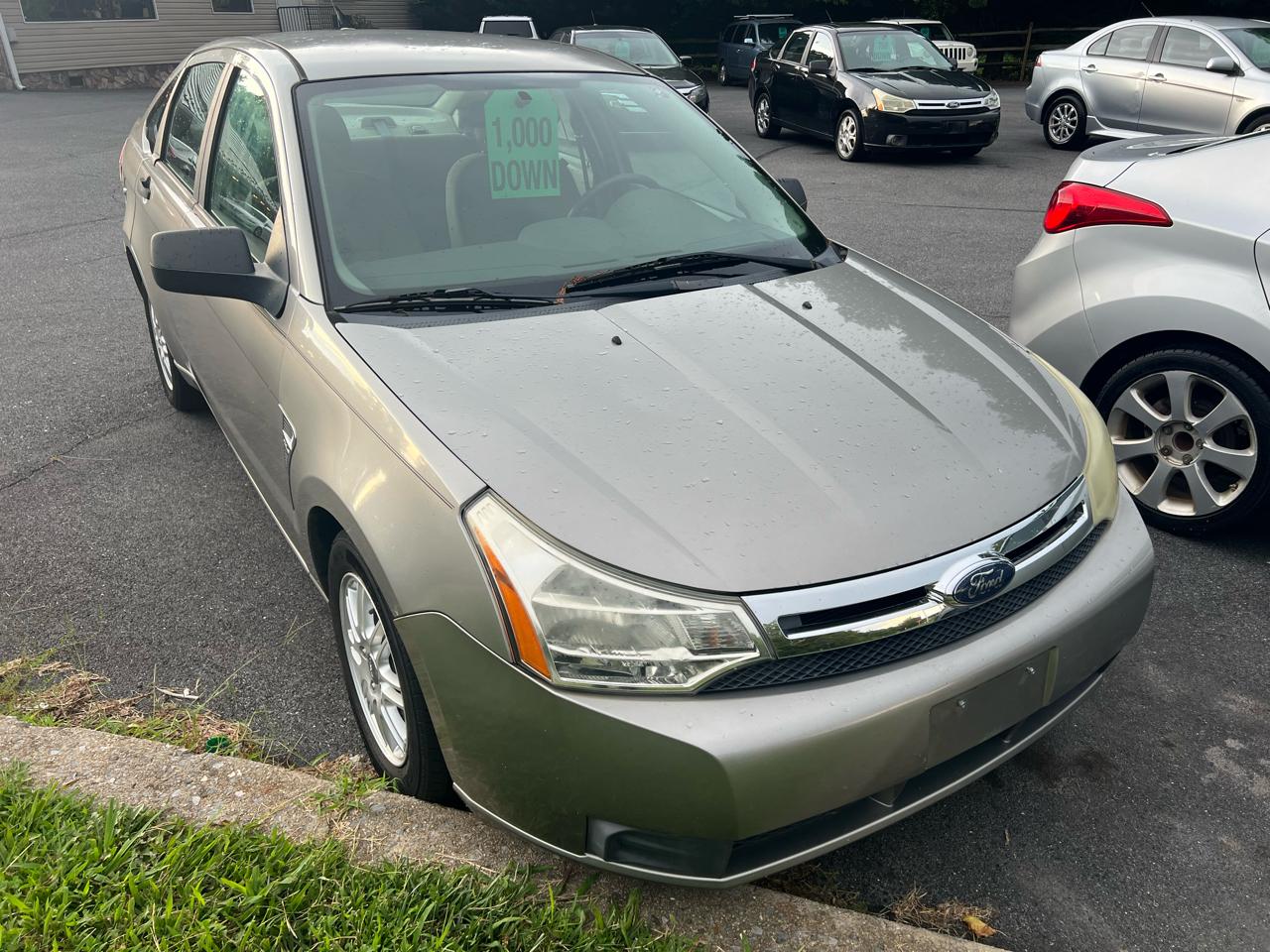 Ford Focus 4dr Sdn SES 2008