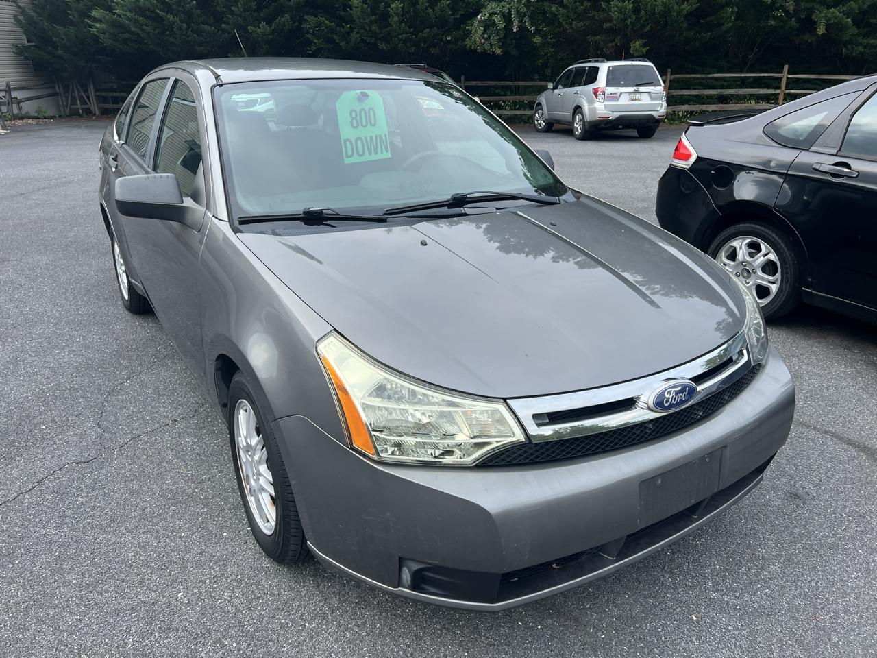2010 Ford Focus 4dr Sdn SE