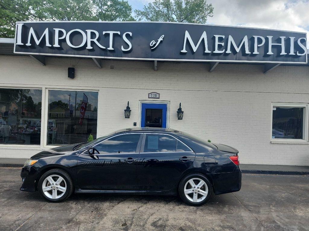 View vehicle photo 2