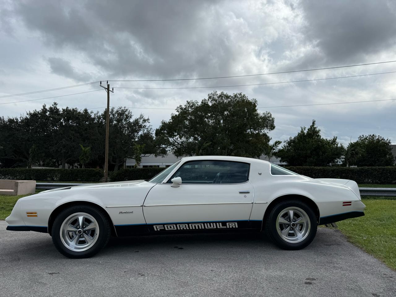 Pontiac Firebird 2dr Coupe Formula 1977
