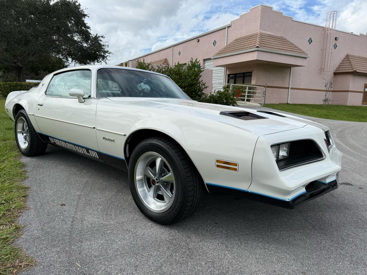 Pontiac Firebird 2dr Coupe Formula 1977