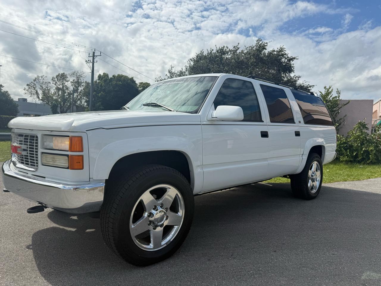 GMC Suburban  1996