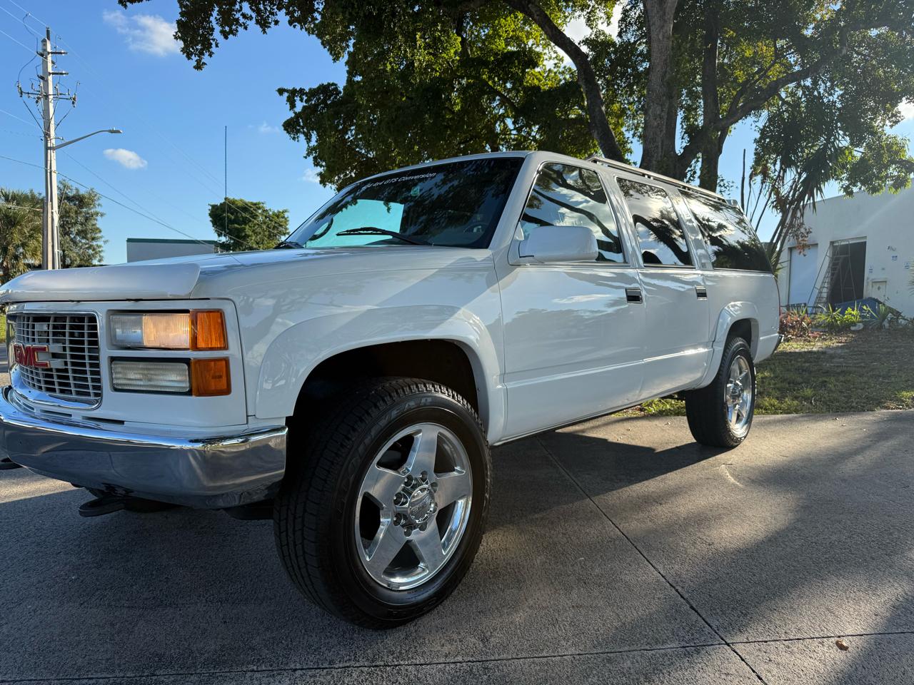 GMC Suburban  1996