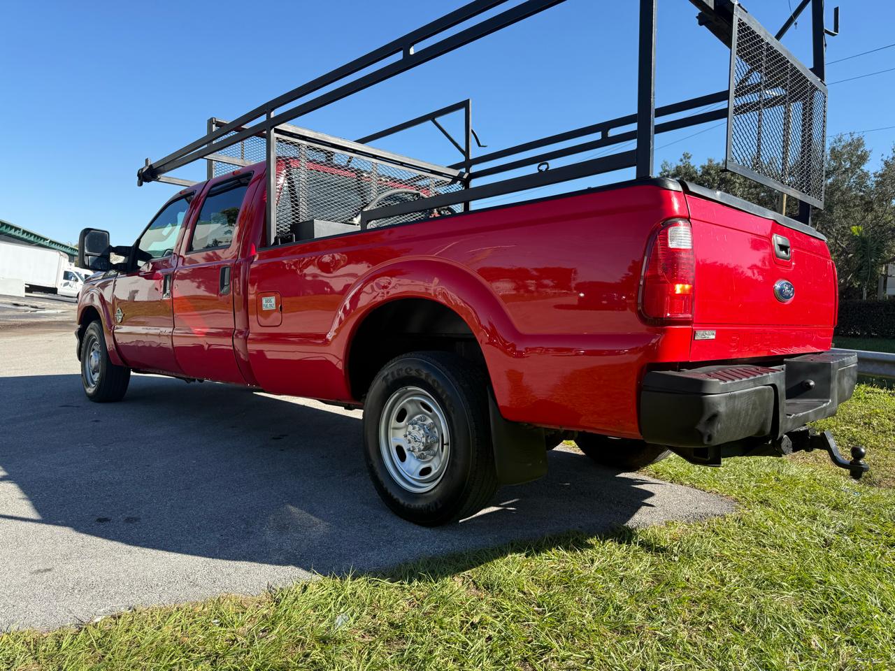 Ford F-250 SD Lariat Crew Cab Long Bed 2WD 2014