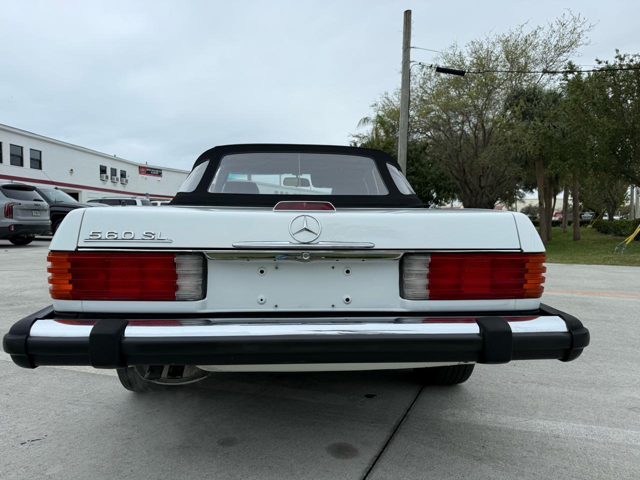 Mercedes-Benz 560 SL coupe 1989