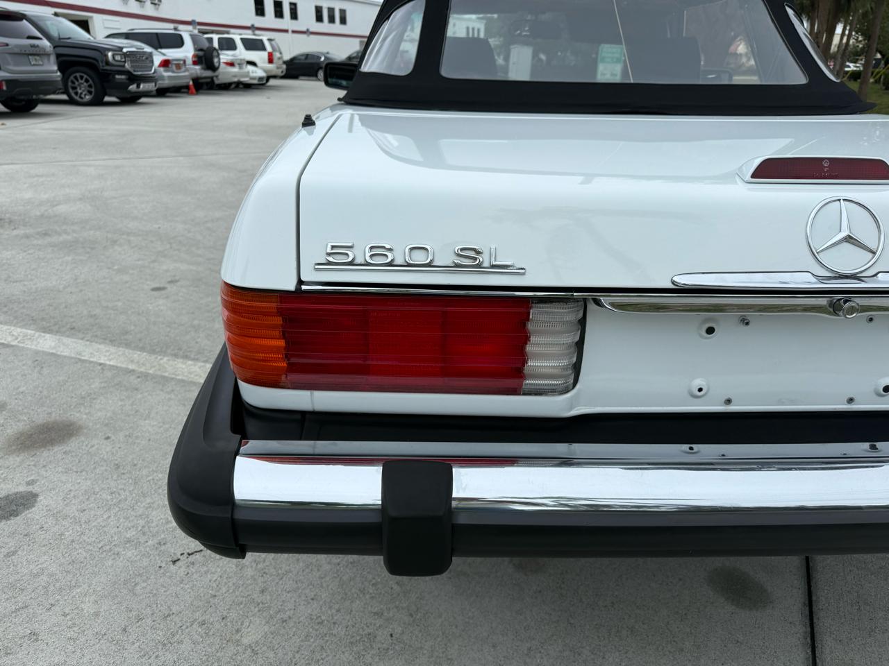 Mercedes-Benz 560 SL coupe 1989