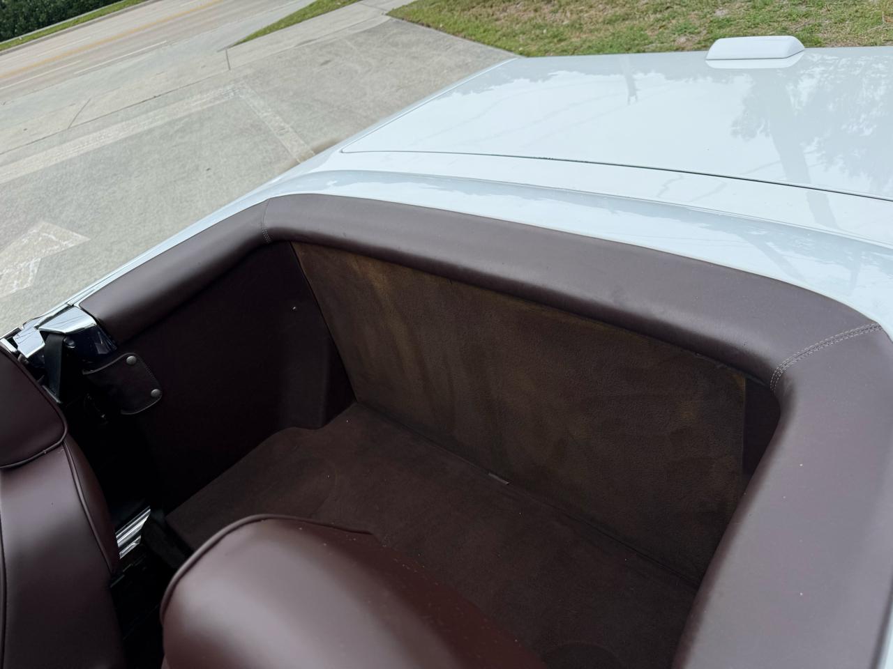 Mercedes-Benz 560 SL coupe 1989