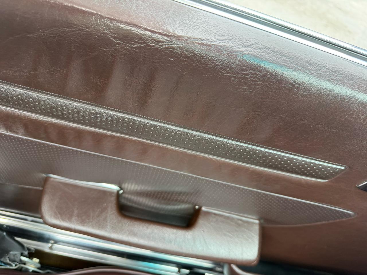 Mercedes-Benz 560 SL coupe 1989