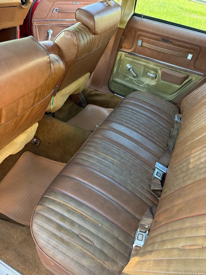 Oldsmobile Vista  1975