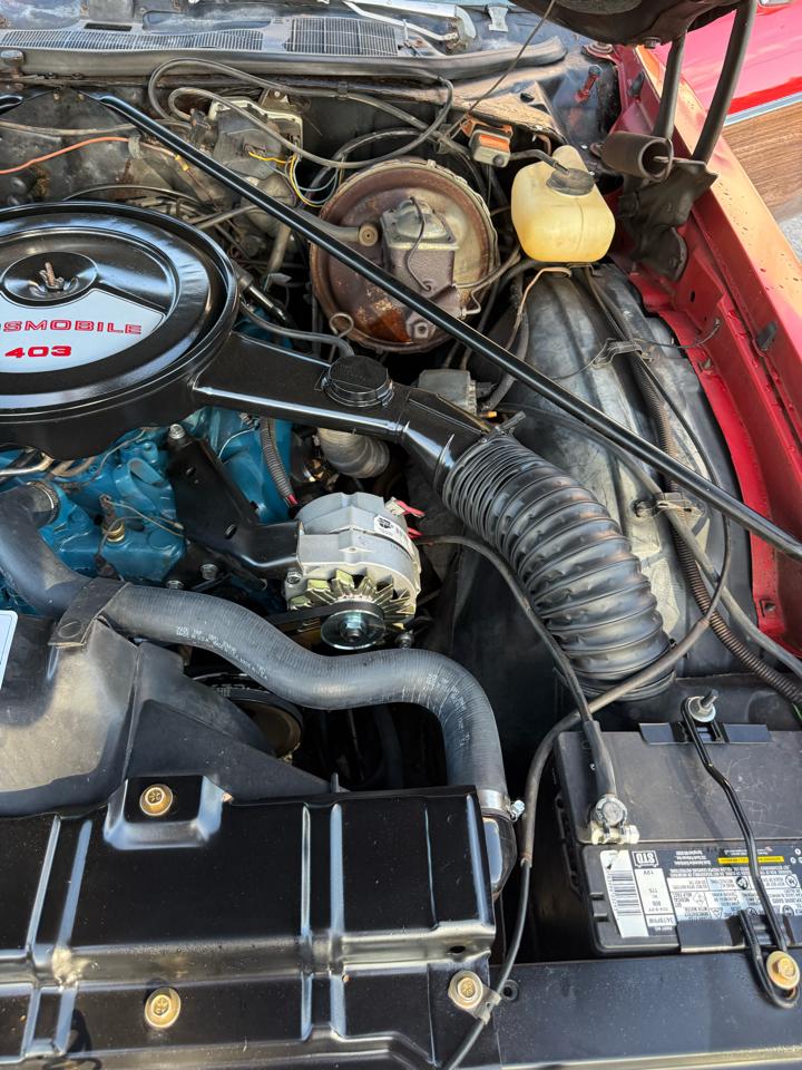 Oldsmobile Vista  1975